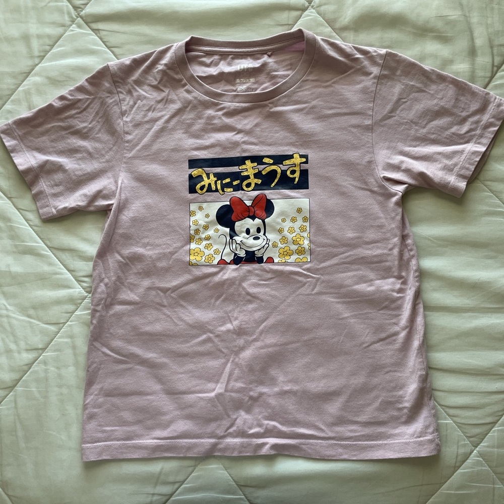 Uniqlo Minnie Mouse T-shirt (size S)